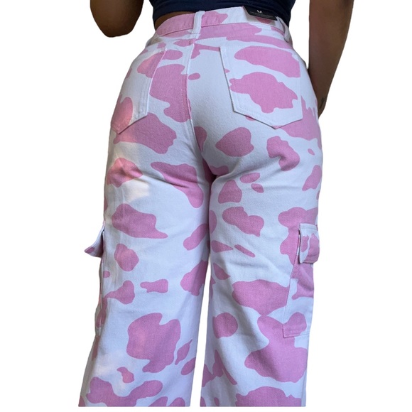 🌸campy cowgirl cargo pants! 🌸 - Picture 4 of 7